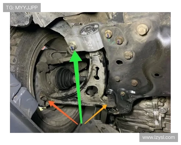 挖掘机底盘件四轮一带磨损极限